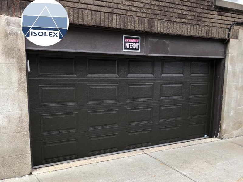 Installation de porte de garage Brossard.